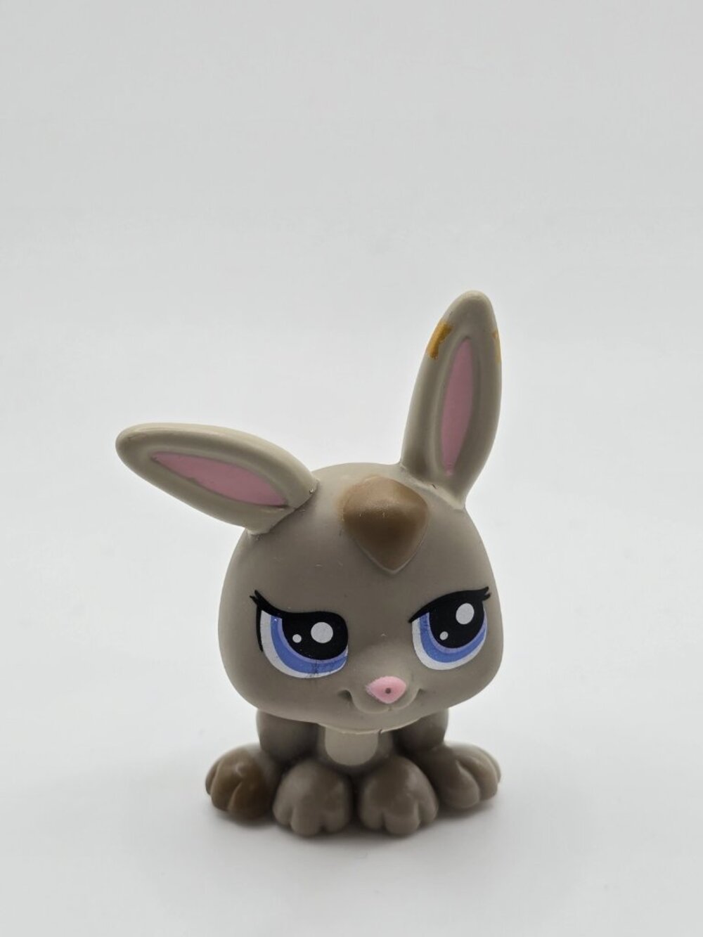 Littlest Pet Shop LPS Baby Bunny #1334 Grey With Blue Eyes Hasbro